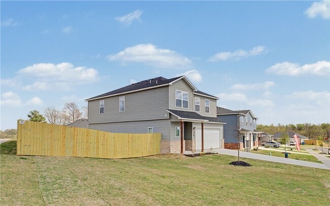 Photo - 3401 SW Endearment St