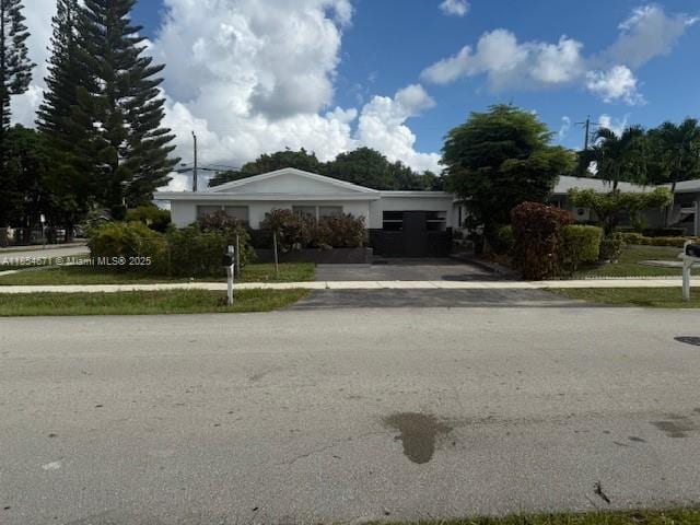 Building Photo - 3025 NW 11th St Rental