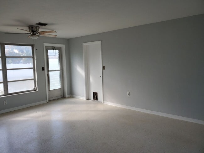 Photo - 211 Oklahoma Ave