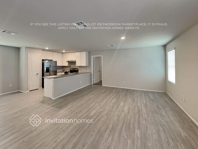 Photo - 7218 Lincoln Trce