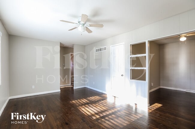 Photo - 5128 N Palmer Ave