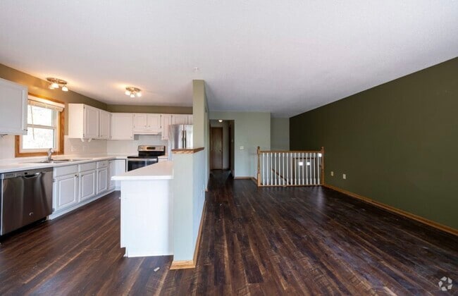 Building Photo - 4270 Sunrise Rd Rental