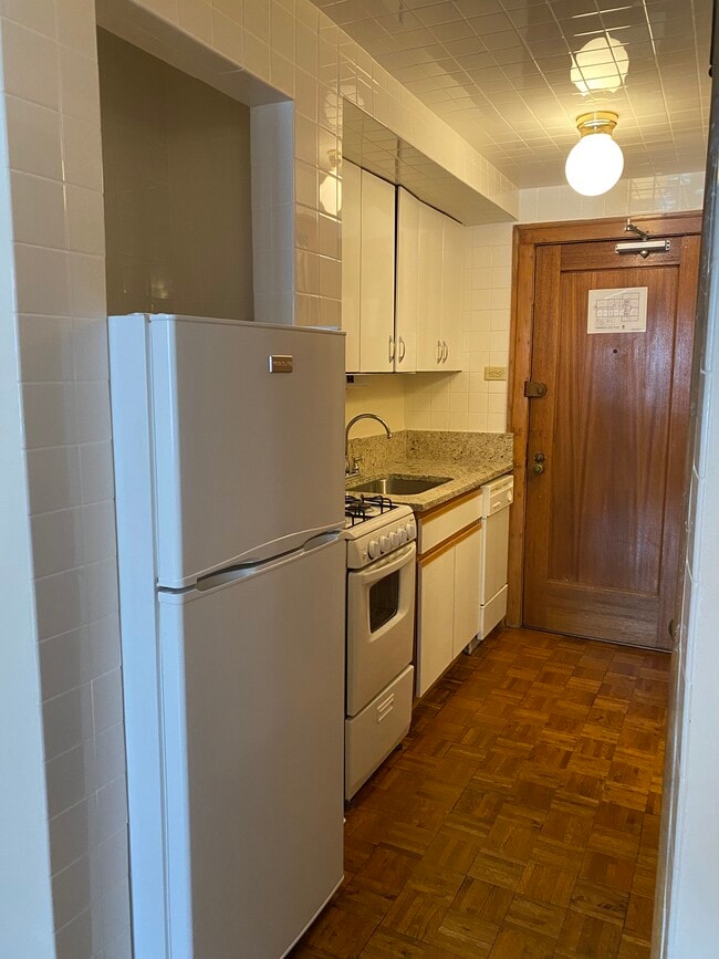 Photo - 2738 N. Pine Grove