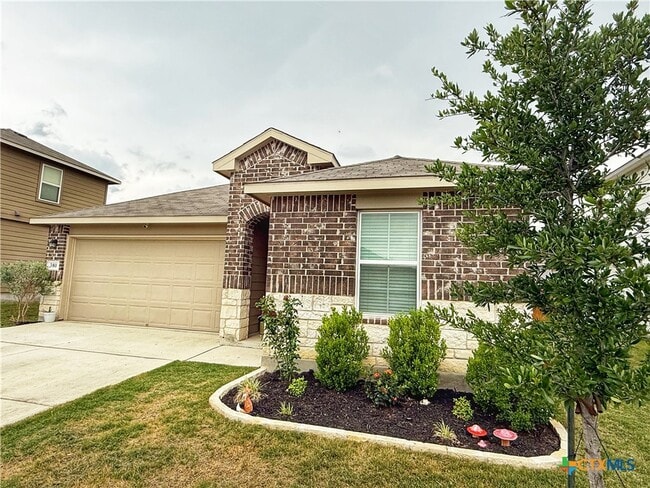 Photo - 380 Arbor Hills