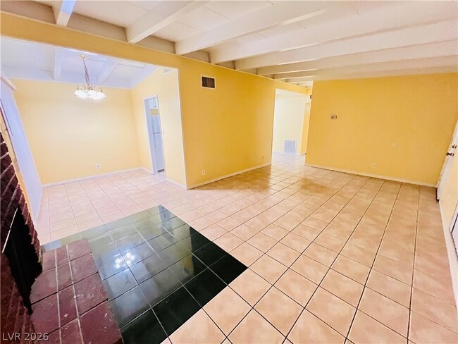 964 Lulu Ave