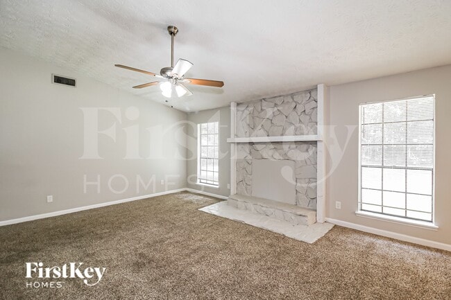 Photo - 227 Avalon Way