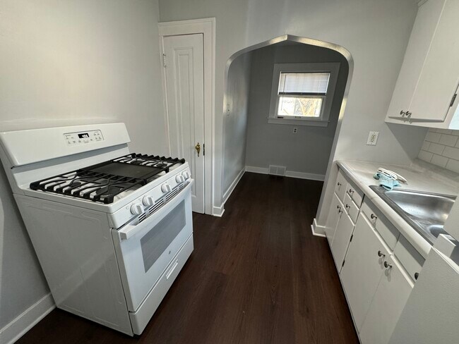 Photo - 36 Warren St Unit East