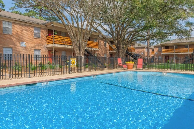 Hidden Park Apartments - Hidden Park Apartments