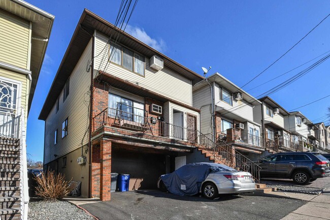 Photo - 1308 46th St Unit 1