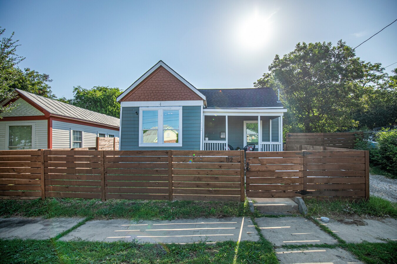 Photo - 112 Dreiss St House