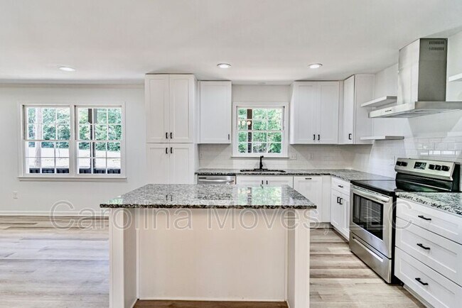 Photo - 117 Fillery Dr