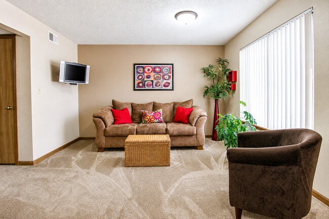 Classic Living Room at Prairie West in Ames, IA
