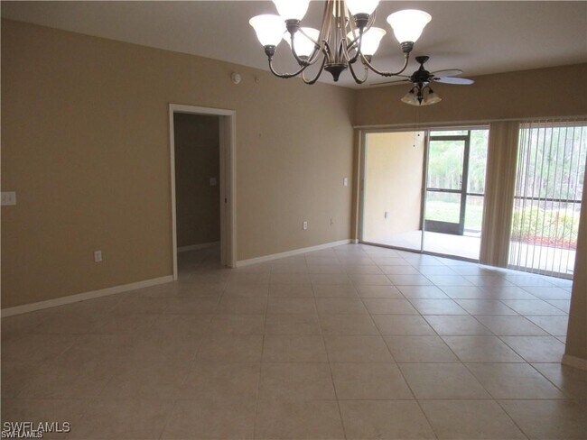 Photo - 7960 Preserve Cir Unidad 612