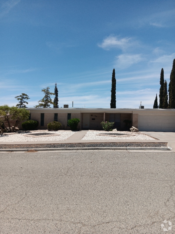 Building Photo - 309 Skyway Ln Rental