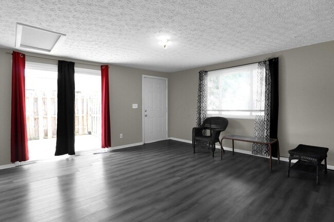 Photo - 3829 Charbonnett Ct Unidad 7A