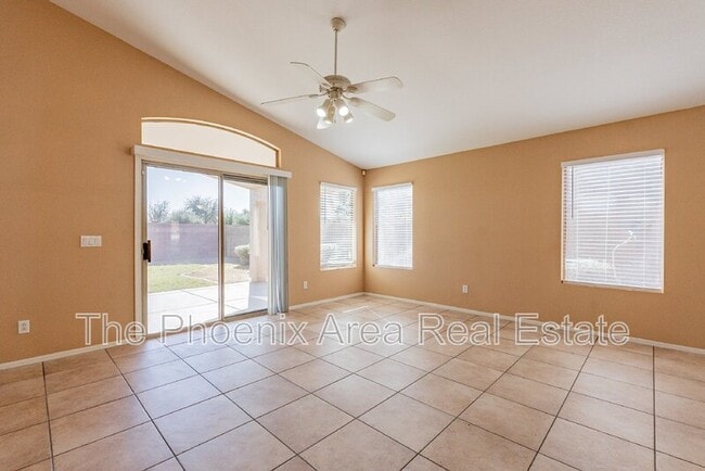 Photo - 1261 N Balboa Dr