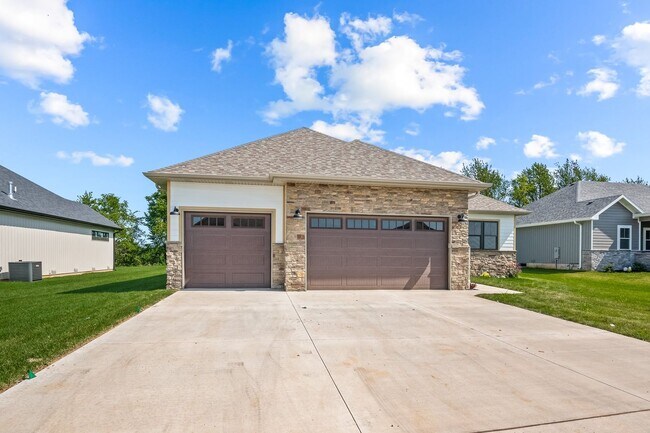 Photo - Luxury Rental!