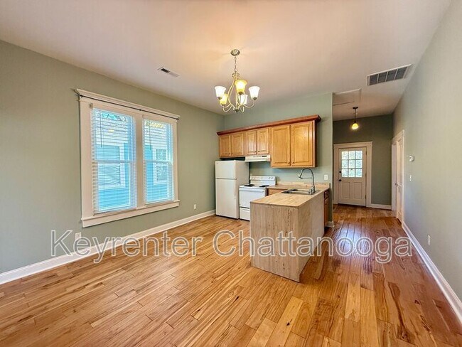 Photo - 2313 Bailey Ave