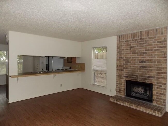 Photo - 3308 Dunliegh Dr Unit B