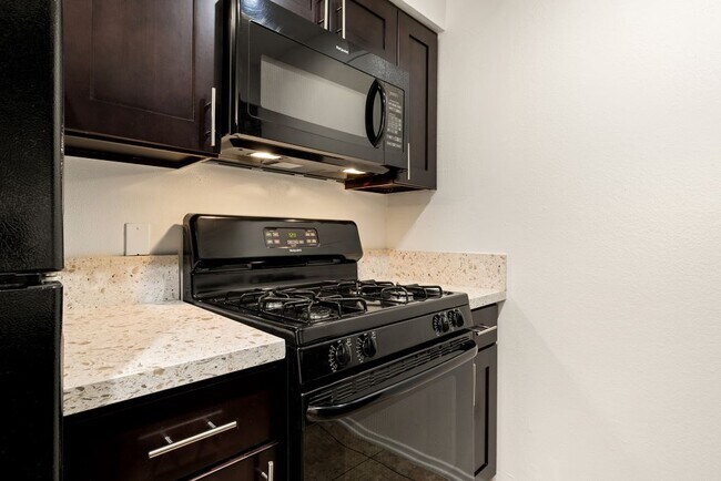 Topanga Terrace Apartments