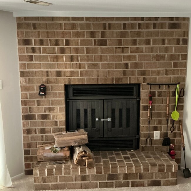 8946 Skyrock Ct