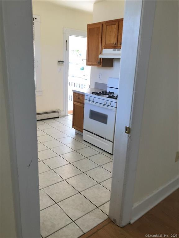 Photo - 42 Weed Hill Ave Apartamento