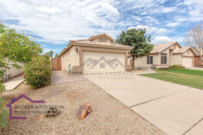 Photo - 4962 E Holmes Ave