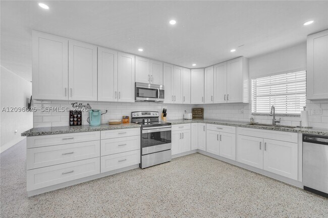 9448 Sterling Dr