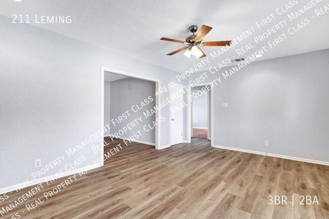 211 Leming-