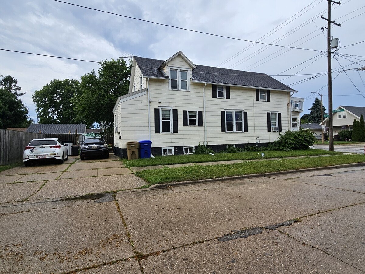 Photo - kenosha on Sheridan Unit upper