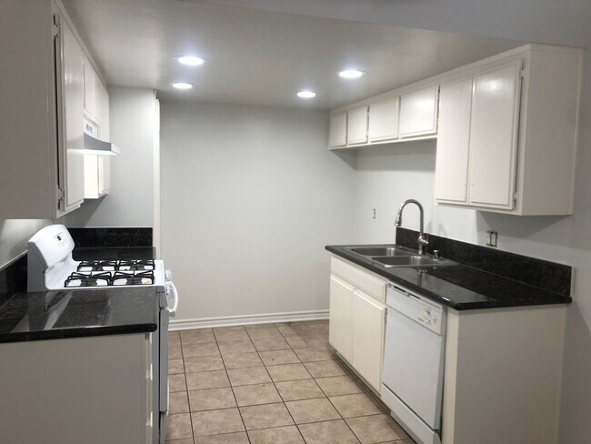 Photo - Woodstone Village Apartments