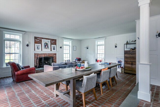 Photo - 109 Dibble Hill Rd