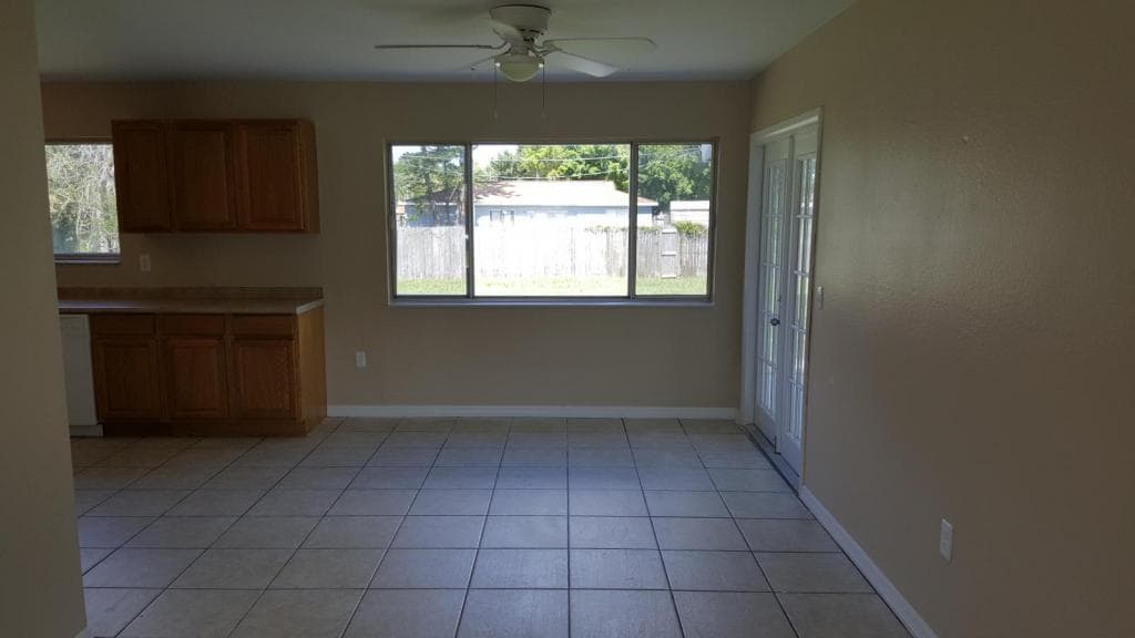 Photo - 155 Jablo Ave