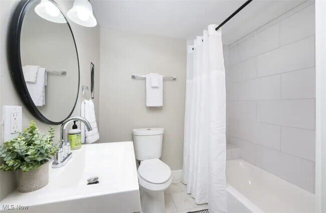 Photo - 1807 Auburn Ave Unit C