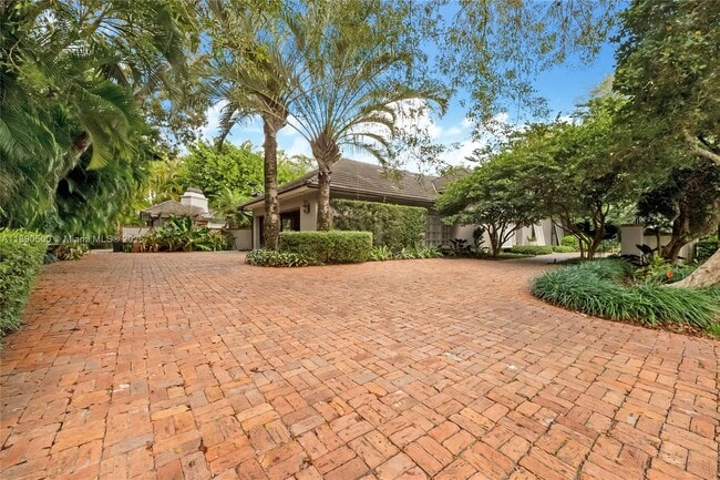 Photo - 721 San Bruno Ave