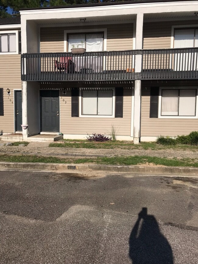 Photo - 401 Golf Rd