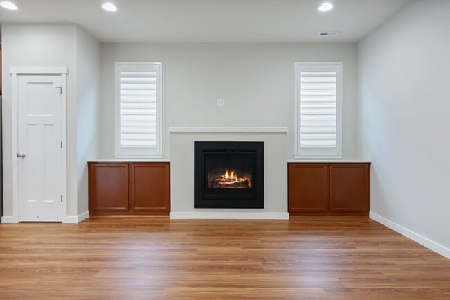 Photo - Community beach access! 4 bedrooms 2.5 baths.
