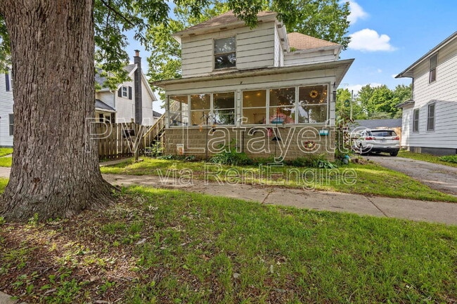 Photo - 1714 Meharry St House