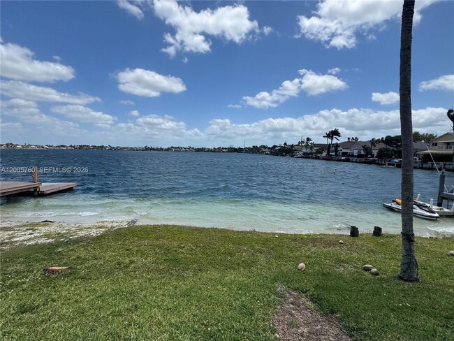 Photo - 15071 SW 136th Pl