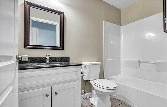 Photo - 800 Seaview Ave