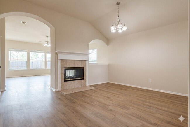 Photo - 6015 Ida Rose Ct