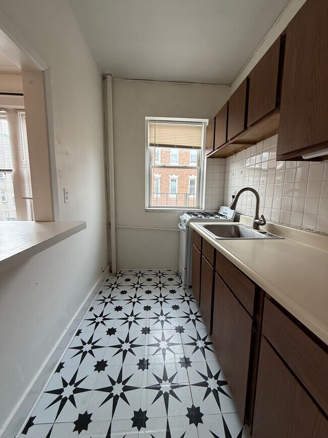 Photo - Nice, Sunny, Sunny, Spacious and Affordable Allston 2 Bed Available NOW.  NO FEE