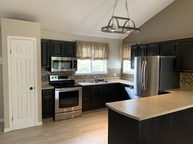 Photo - 9908-9114 114 Ave