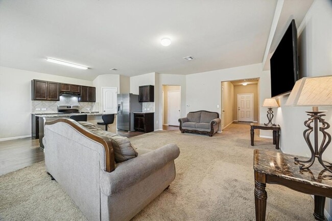 Photo - 15211 Wideleaf Cove