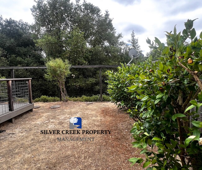 Photo - 21072 Greenwood Cir