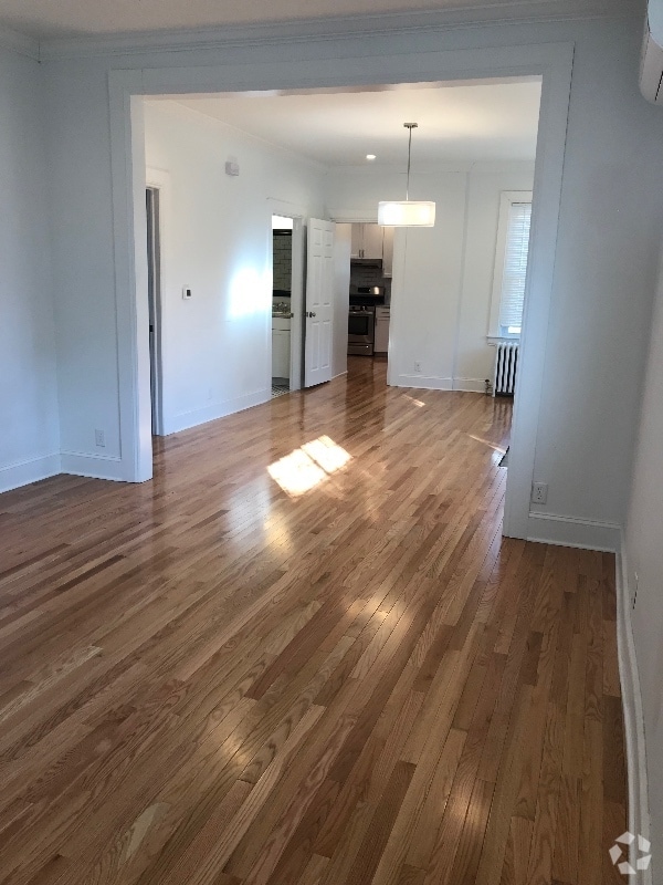 Building Photo - 113 Norwood Ave Rental