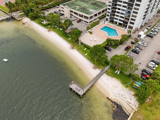 Photo - 5600 N Flagler Dr Unit 605