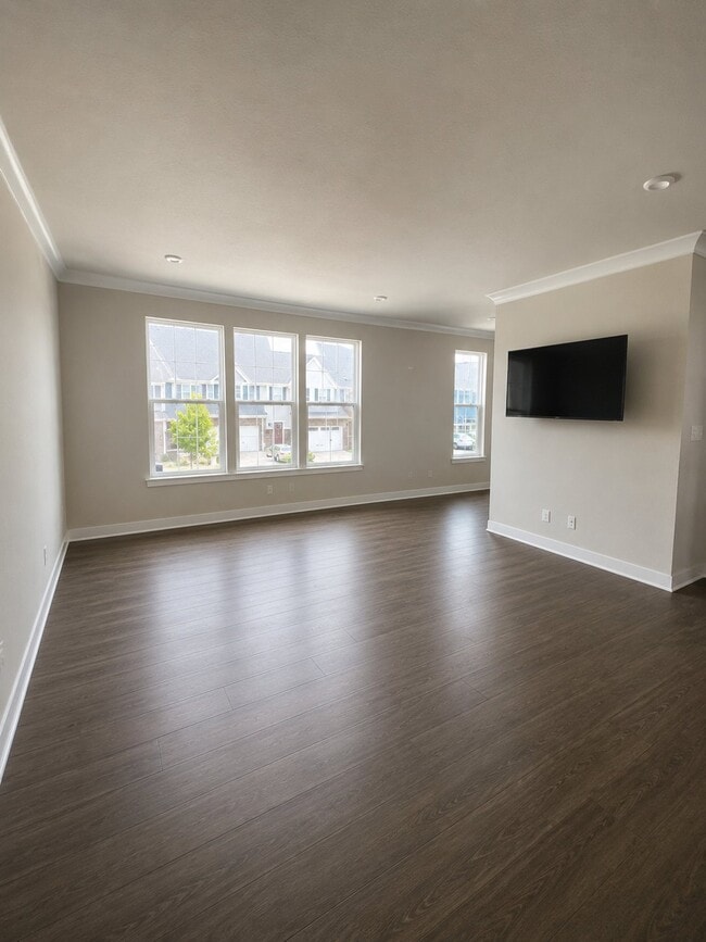 Photo - 219 Cranesbill Dr