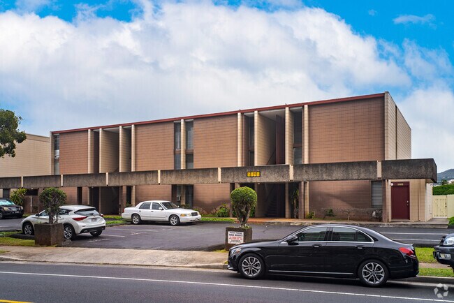 Photo - Three Regents Apartments