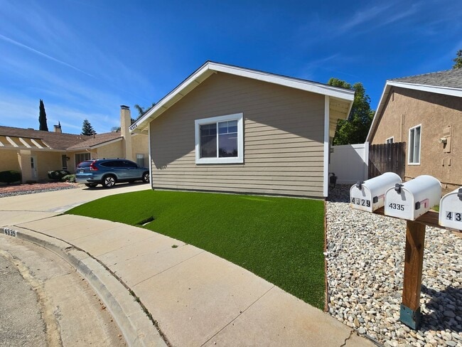 Photo - Updated - one story home in Moorpark's desirable Peach Hill neighborhood